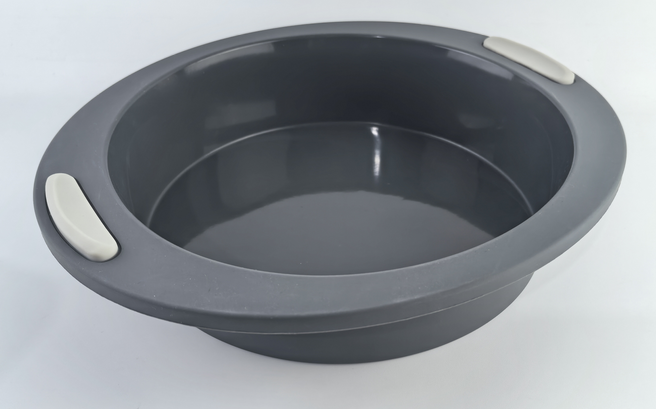 Oval silicone cake pan