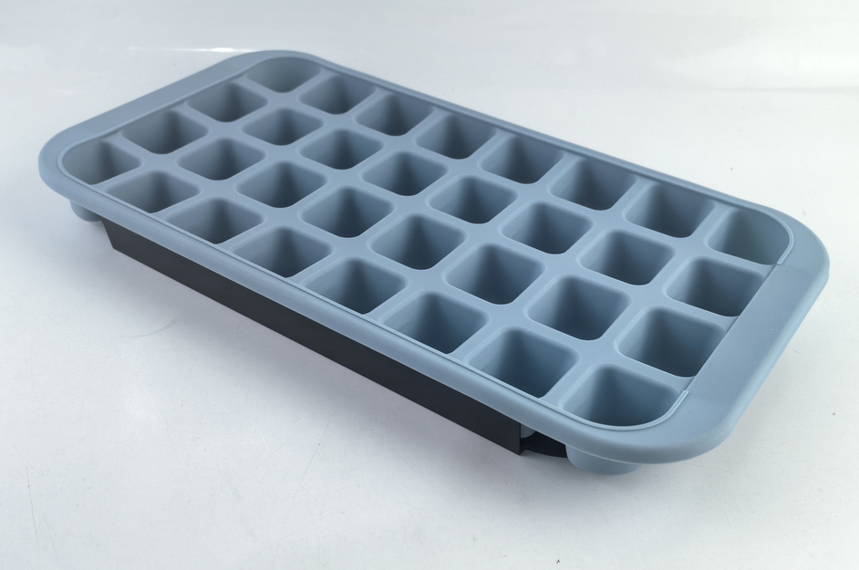 Silicone ice tray